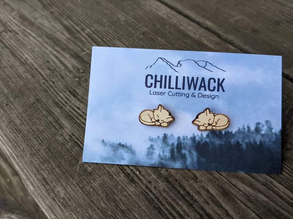 Wooden Sleepy Cat Earring Studs Earrings 10.00