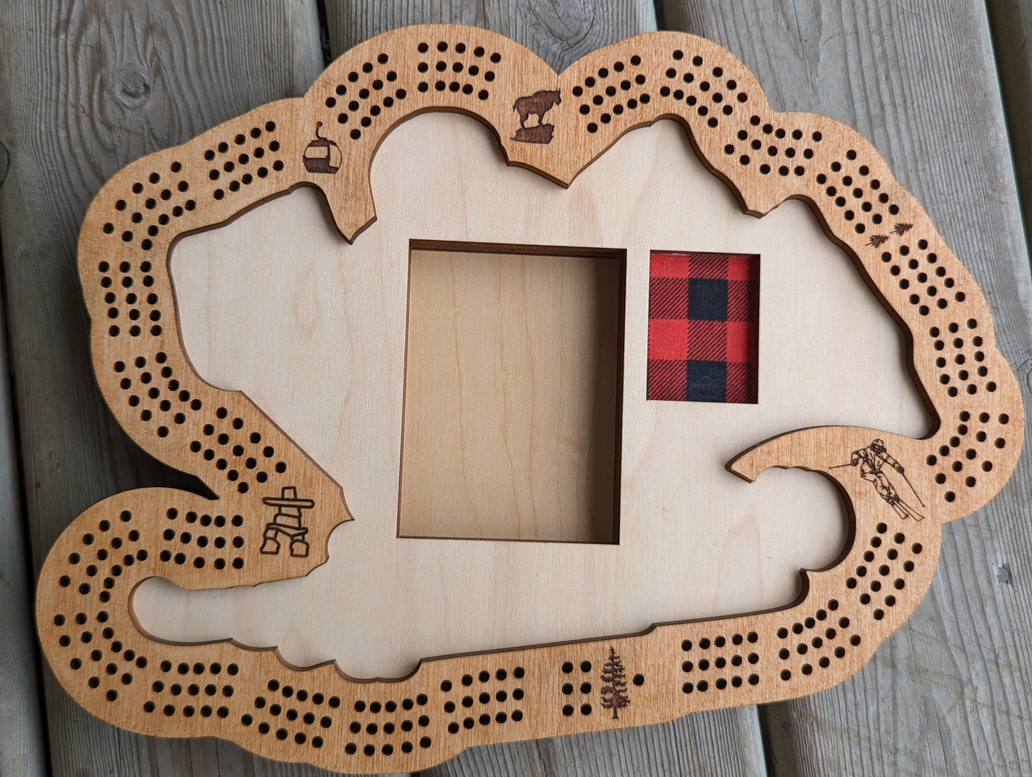 Skiing Cribbage Board