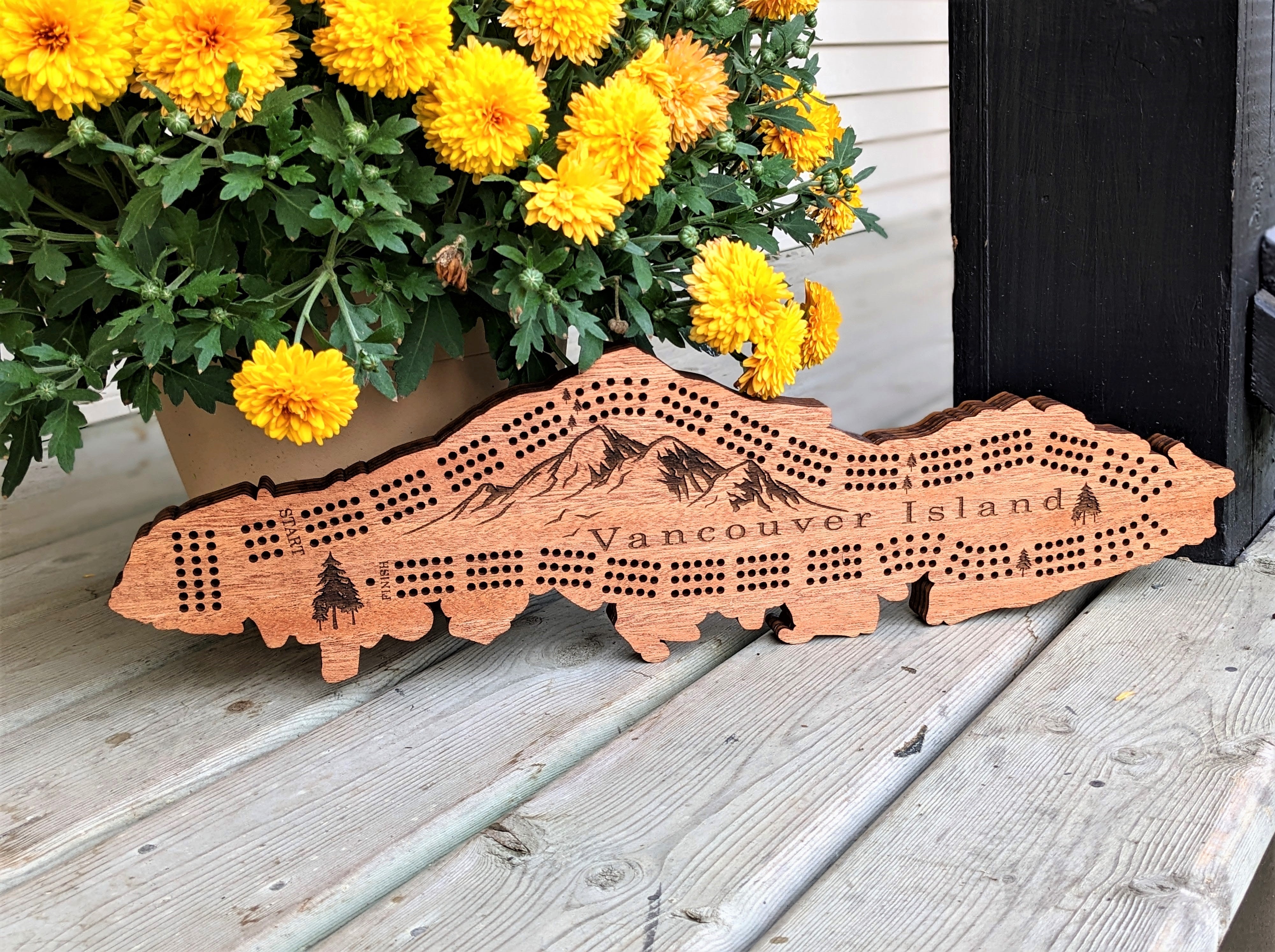 Island Custom Cribbage Board offers